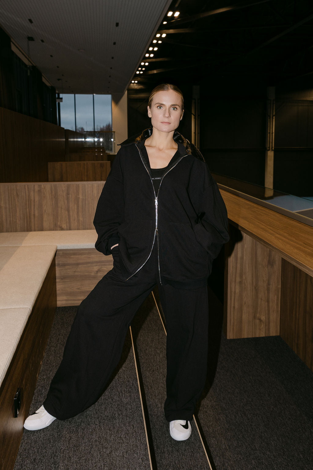 Monika zip hoodie – Ona Roma